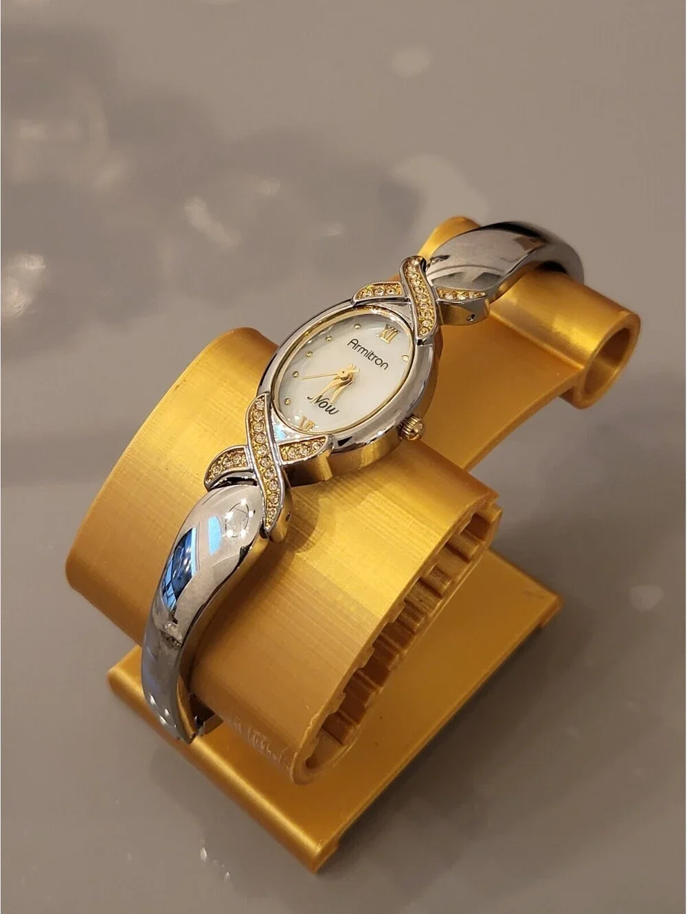 Armitron Now Watch Women 20mm Silver Oval MOP Dial Crystals New Battery 7.25